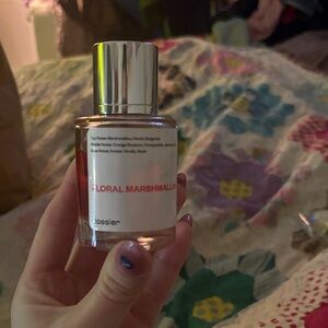 Dossier Floral Marshmallow Perfume